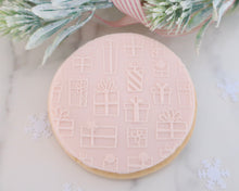 Load image into Gallery viewer, Presents Gifts Texture Embosser - Made in the UK with Love from House of Toot Sweet - Just £7! Shop now at House of Toot Sweet
