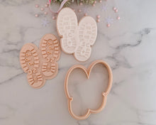 Load image into Gallery viewer, Santas Footprints Christmas Fondant Stamp & Cookie Cutter