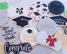 Load image into Gallery viewer, Graduation Cap - Mortar board Fondant Cookie Embosser / Cutter - Made in the UK with Love from House of Toot Sweet - Just £6.50! Shop now at House of Toot Sweet