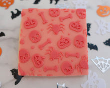 Load image into Gallery viewer, Halloween Texture Embosser - Made in the UK with Love from House of Toot Sweet - Just £7! Shop now at House of Toot Sweet
