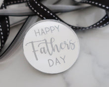 Load image into Gallery viewer, Happy Fathers Day Engraved Mirror Cupcake Disc Toppers - Made in the UK with Love  from House of Toot Sweet - Just £4.50! Shop now at House of Toot Sweet