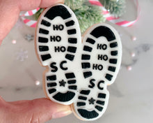 Load image into Gallery viewer, Santas Footprints Fondant Embosser and Cutter