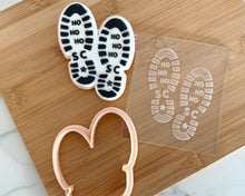 Load image into Gallery viewer, Santas Footprints Fondant Embosser and Cutter