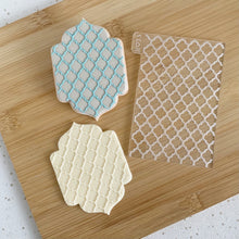 Load image into Gallery viewer, Arabesque Texture Fondant Embosser