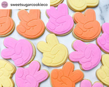 Load image into Gallery viewer, Hand Peace Sign Embosser / Cutter - Made in the UK with Love from House of Toot Sweet - Just £6! Shop now at House of Toot Sweet