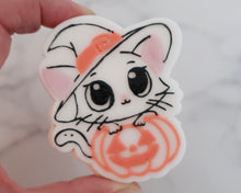 Load image into Gallery viewer, Pumpkin Cat Cookie Embosser / Cutter - Made in the UK with Love from House of Toot Sweet - Just £6.50! Shop now at House of Toot Sweet