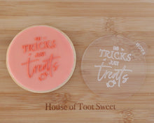 Load image into Gallery viewer, No Tricks Just Treats Embosser - Made in the UK with Love from House of Toot Sweet - Just £6! Shop now at House of Toot Sweet