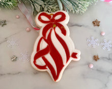 Load image into Gallery viewer, Decorative Bauble Fondant Embosser/ Cutter