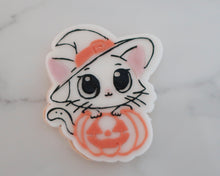 Load image into Gallery viewer, Pumpkin Cat Cookie Embosser / Cutter - Made in the UK with Love from House of Toot Sweet - Just £6.50! Shop now at House of Toot Sweet