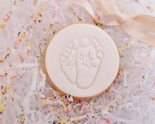 Load image into Gallery viewer, Baby Feet Fondant Cookie Stamp - Made in the UK with Love from House of Toot Sweet - Just £5! Shop now at House of Toot Sweet