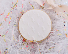 Load image into Gallery viewer, Lightning Bolt Pattern Texture Embosser - Made in the UK with Love from House of Toot Sweet - Just £7! Shop now at House of Toot Sweet