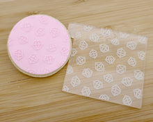 Load image into Gallery viewer, Diamonds Pattern Texture Embosser - Made in the UK with Love from House of Toot Sweet - Just £7! Shop now at House of Toot Sweet