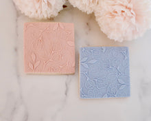Load image into Gallery viewer, Delicate Floral Texture Fondant Embosser - Made in the UK with Love from House of Toot Sweet - Just £7.50! Shop now at House of Toot Sweet