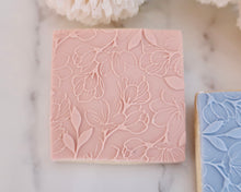 Load image into Gallery viewer, Delicate Floral Texture Fondant Embosser - Made in the UK with Love from House of Toot Sweet - Just £7.50! Shop now at House of Toot Sweet