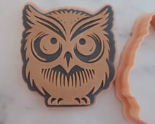 Load image into Gallery viewer, Owl Cookie Embosser / Cutter - Made in the UK with Love from House of Toot Sweet - Just £6! Shop now at House of Toot Sweet
