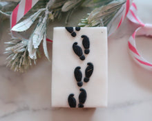 Load image into Gallery viewer, Elf Footprints Fondant Embosser - Made in the UK with Love from House of Toot Sweet - Just £6.50! Shop now at House of Toot Sweet