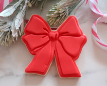 Load image into Gallery viewer, Bow II Fondant Embosser and Cutter - Made in the UK with Love from House of Toot Sweet - Just £6.50! Shop now at House of Toot Sweet