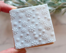 Load image into Gallery viewer, Snowflakes II Texture Embosser - Made in the UK with Love from House of Toot Sweet - Just £7! Shop now at House of Toot Sweet