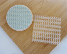 Load image into Gallery viewer, Diamond Texture Fondant Embosser - Made in the UK with Love from House of Toot Sweet - Just £7! Shop now at House of Toot Sweet