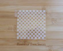 Load image into Gallery viewer, Checkerboard Texture Fondant Embosser - Made in the UK with Love from House of Toot Sweet - Just £7! Shop now at House of Toot Sweet