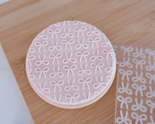 Load image into Gallery viewer, Bows Texture Fondant Embosser - Made in the UK with Love from House of Toot Sweet - Just £7! Shop now at House of Toot Sweet