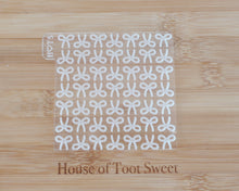 Load image into Gallery viewer, Bows Texture Fondant Embosser - Made in the UK with Love from House of Toot Sweet - Just £7! Shop now at House of Toot Sweet