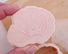 Load image into Gallery viewer, Poppy Fondant Embosser / Cutter - Made in the UK with Love from House of Toot Sweet - Just £6.50! Shop now at House of Toot Sweet