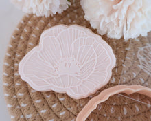 Load image into Gallery viewer, Poppy Fondant Embosser / Cutter - Made in the UK with Love from House of Toot Sweet - Just £6.50! Shop now at House of Toot Sweet