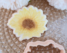 Load image into Gallery viewer, Sunflower Fondant Embosser / Cutter - Made in the UK with Love from House of Toot Sweet - Just £6.50! Shop now at House of Toot Sweet
