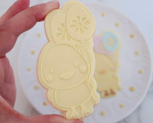 Load image into Gallery viewer, Chick with Easter Egg Balloons Fondant Embosser and Cutter - Made in the UK with Love from House of Toot Sweet - Just £6.50! Shop now at House of Toot Sweet
