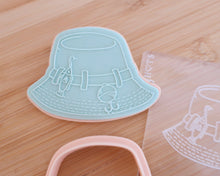 Load image into Gallery viewer, Fishing Hat Fondant Cookie Embosser / Cutter - Made in the UK with Love from House of Toot Sweet - Just £6.50! Shop now at House of Toot Sweet