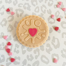 Load image into Gallery viewer, Heart Jam Biscuit Fondant Pop Embosser and Cutter