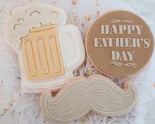Load image into Gallery viewer, Glass of Beer Fondant Pop Cookie Embosser and Cutter - Made in the UK with Love from House of Toot Sweet - Just £6.50! Shop now at House of Toot Sweet