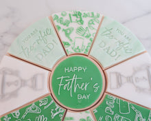 Load image into Gallery viewer, Golfing Mad Pizza Platter Fondant Cookie Embosser / Cutter - Made in the UK with Love from House of Toot Sweet - Just £4.99! Shop now at House of Toot Sweet