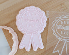 Load image into Gallery viewer, Best Teacher Ever Rosette Fondant Cookie Embosser / Cutter - Made in the UK with Love from House of Toot Sweet - Just £6.50! Shop now at House of Toot Sweet