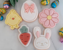 Load image into Gallery viewer, Bunny Face Fondant Stamp & Cookie cutter