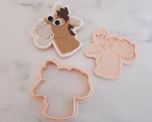 Load image into Gallery viewer, Bullseye Horse Fondant Pop Embosser and Cutter