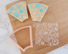 Load image into Gallery viewer, Football Mad Pizza Platter Fondant Cookie Embosser / Cutter - Made in the UK with Love from House of Toot Sweet - Just £5.50! Shop now at House of Toot Sweet