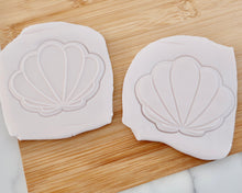 Load image into Gallery viewer, Full Clam Shell Embosser / Cutter - Made in the UK with Love from House of Toot Sweet - Just £6! Shop now at House of Toot Sweet
