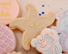 Load image into Gallery viewer, Happy Starfish Cookie Cutter and Embosser