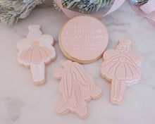 Load image into Gallery viewer, While Visions of Sugar Plums Danced in Their Heads Fondant Embosser - Made in the UK with Love from House of Toot Sweet - Just £6! Shop now at House of Toot Sweet