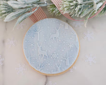 Load image into Gallery viewer, Winter Wonderland Texture Embosser - Made in the UK with Love from House of Toot Sweet - Just £7! Shop now at House of Toot Sweet