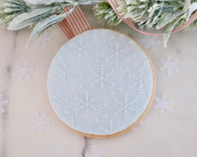 Load image into Gallery viewer, Snowflakes Texture Embosser - Made in the UK with Love from House of Toot Sweet - Just £7! Shop now at House of Toot Sweet