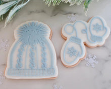 Load image into Gallery viewer, Wool Mittens Embosser and Cutter - Made in the UK with Love from House of Toot Sweet - Just £6! Shop now at House of Toot Sweet