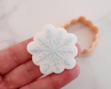 Load image into Gallery viewer, Mini Snowflake Embosser and Cutter - Made in the UK with Love from House of Toot Sweet - Just £6.50! Shop now at House of Toot Sweet