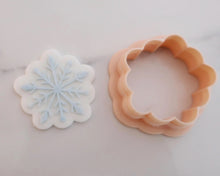 Load image into Gallery viewer, Mini Snowflake Embosser and Cutter - Made in the UK with Love from House of Toot Sweet - Just £6.50! Shop now at House of Toot Sweet