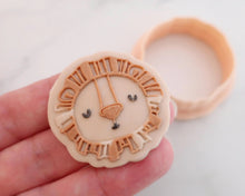 Load image into Gallery viewer, Mini Lion Embosser and Cutter - Made in the UK with Love from House of Toot Sweet - Just £6.50! Shop now at House of Toot Sweet