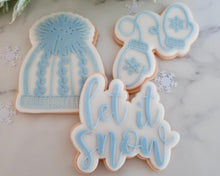 Load image into Gallery viewer, Let it Snow Embosser and Cutter - Made in the UK with Love from House of Toot Sweet - Just £6! Shop now at House of Toot Sweet