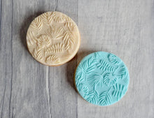 Load image into Gallery viewer, Tropical Palm Leaves Embosser - Made in the UK with Love from House of Toot Sweet - Just £7! Shop now at House of Toot Sweet