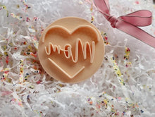 Load image into Gallery viewer, Mom Heart Stamp - Made in the UK with Love from House of Toot Sweet - Just £5! Shop now at House of Toot Sweet